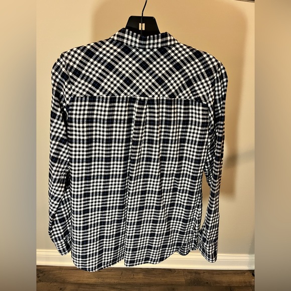 2 FOR 1 J CREW FLANNELS - Picture 7 of 8